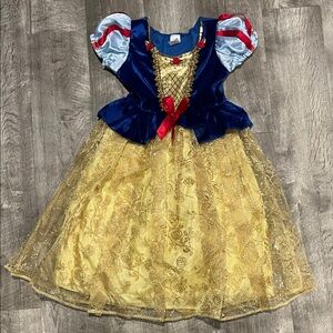 Disney Snow White dress Halloween costume 4-6yo girl RARE